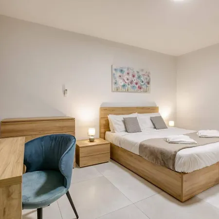 Grand 3bed Burseley Terrace Fl8 Swieqi By Homely Appartamento