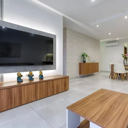 アパート Grand 3bed Burseley Terrace Fl8 Swieqi By Homely *