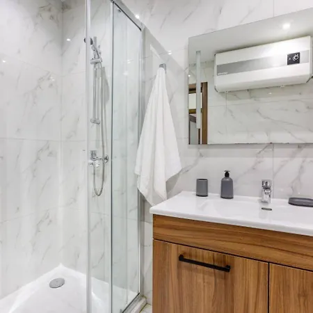 Grand 3bed Burseley Terrace Fl8 Swieqi By Homely Is-Swieqi