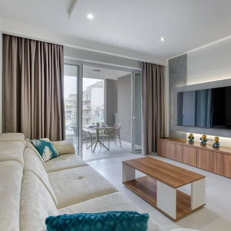 Grand 3bed Burseley Terrace Fl8 Swieqi By Homely アパート *