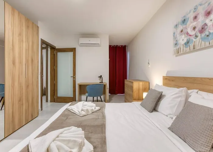 Appartement Grand 3bed Burseley Terrace Fl8 Swieqi By Homely *